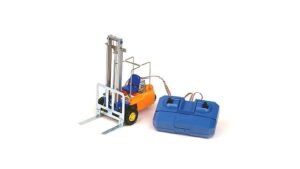 TAM70115.jpg. Remote Controlled Forklift