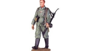 TAM89621.jpg. 1/35 Wehrmacht Tank Crew & Inf