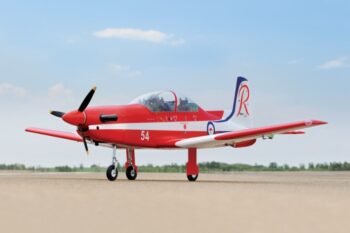 BH151.jpg. Black Horse PC 9 Pilatus 33cc incl AirRetr Oleo Struts