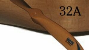 32a prop pic__63933.1409761735. Vess 32A Wood Prop