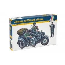 ITA317.jpg. 1/35 Zundapp with Sidecar