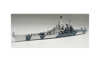 TAM31616.jpg. 1/700 US Battleship Iowa