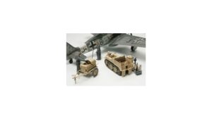 TAM32533.jpg. 1/48 APS Unit & Kettenkraftrad