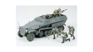 TAM35020.jpg. 1/35 German Hanomag Sd.Kfz. 25