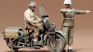 TAM35084.jpg. 1/35 US Military Police Set