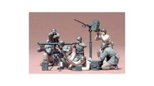 TAM35086.jpg. 1/35 US Gun and Mortar Team