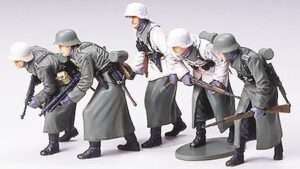 TAM35256.jpg. 1/35 German Assault Inf Winter