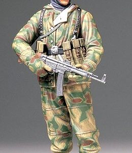 TAM36304.jpg. 1/16 WWII German Infantryman