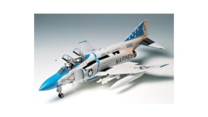 TAM60306.jpg. 1/32 F-4J McDonnell Douglas Ph