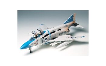 TAM60306.jpg. 1/32 F-4J McDonnell Douglas Ph