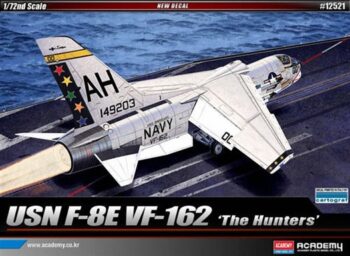 ACA12521.jpg. 1/72 F-8E