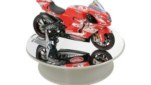 TAM73001.jpg. Display Turntable