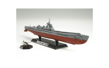 TAM78019.jpg. 1/350 Japanese Navy Submar I-400