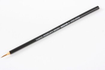 TAM87018 .jpg. High Grade Pointed Brush (M)