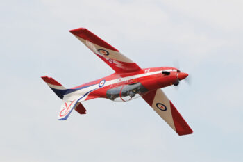 BH151_3.jpg. Black Horse PC 9 Pilatus 33cc incl AirRetr Oleo Struts