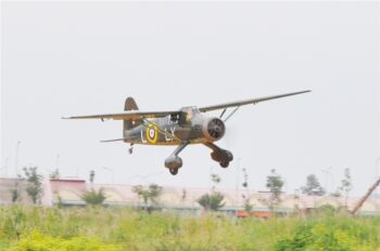BH170_8.jpg. Black Horse Westl Lysander 33cc