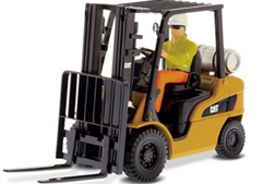 dm85223. 1/25 CAT P5000 Lift Truck