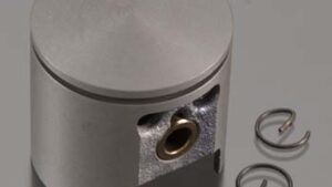 dle60-w20.jpg. DLE60 Piston