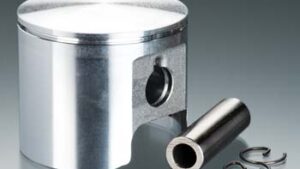 dle85-r20.jpg. DLE85 Piston