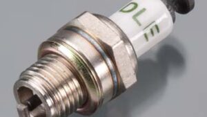 dle85-r26.jpg. DLE85 Spark Plug
