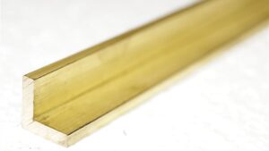KS9882.jpg. 1/4 BRASS ANGLE
