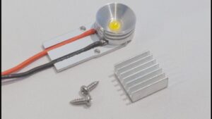 SPOT16X-040-WE_1.jpg. 4W Landing Gear -Spotlight 16mm W