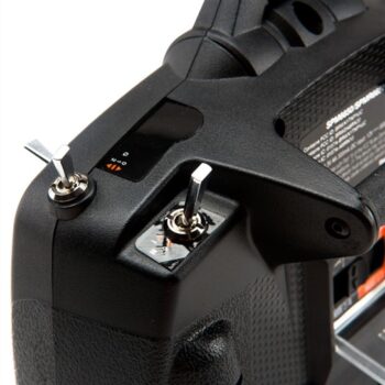 SPM6655_3.jpg. DX6e 6ch System w/ AR620 Receiver