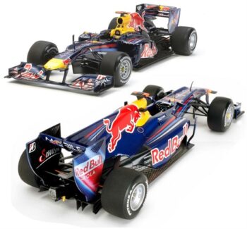 TAM20067_00.jpg. 1/20 Red Bull Racing Renault RB6 2010