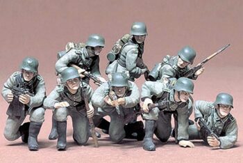 TAM35061.jpg. 1/35 German Panzer Grenadiers