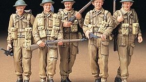 TAM35223.jpg. 1/35 British Infantry on Patrol