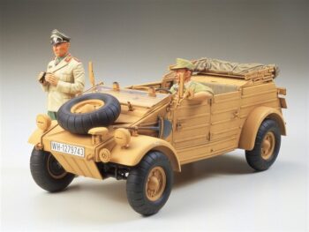 TAM36202_01.jpg. 1/16 Kubelwagen Type 82 Africa Corps w/R